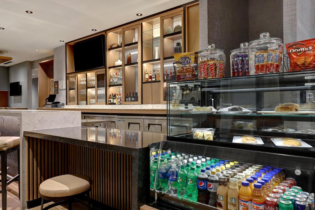 Hyatt Place George 4*